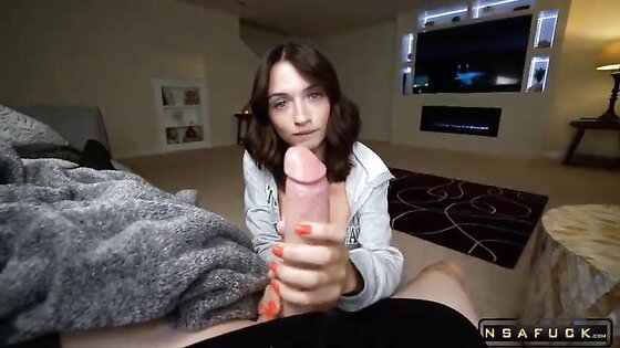 My Cute Step Sis gives me the best ASMR Handjob ever BrookeTilli