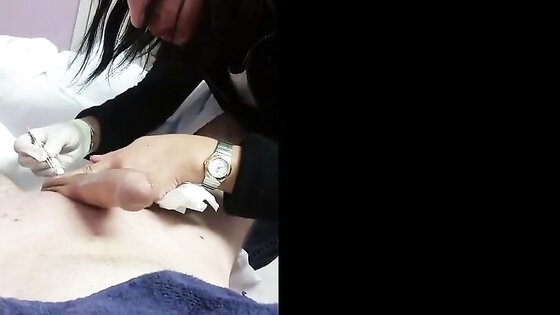 Asian lady waxing and massaging make dick cum