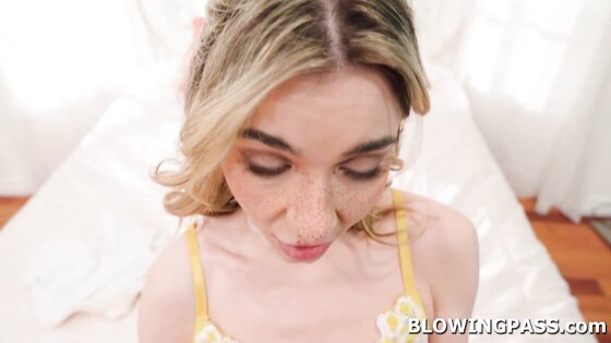 Teen learned blowjob with stepdad's help