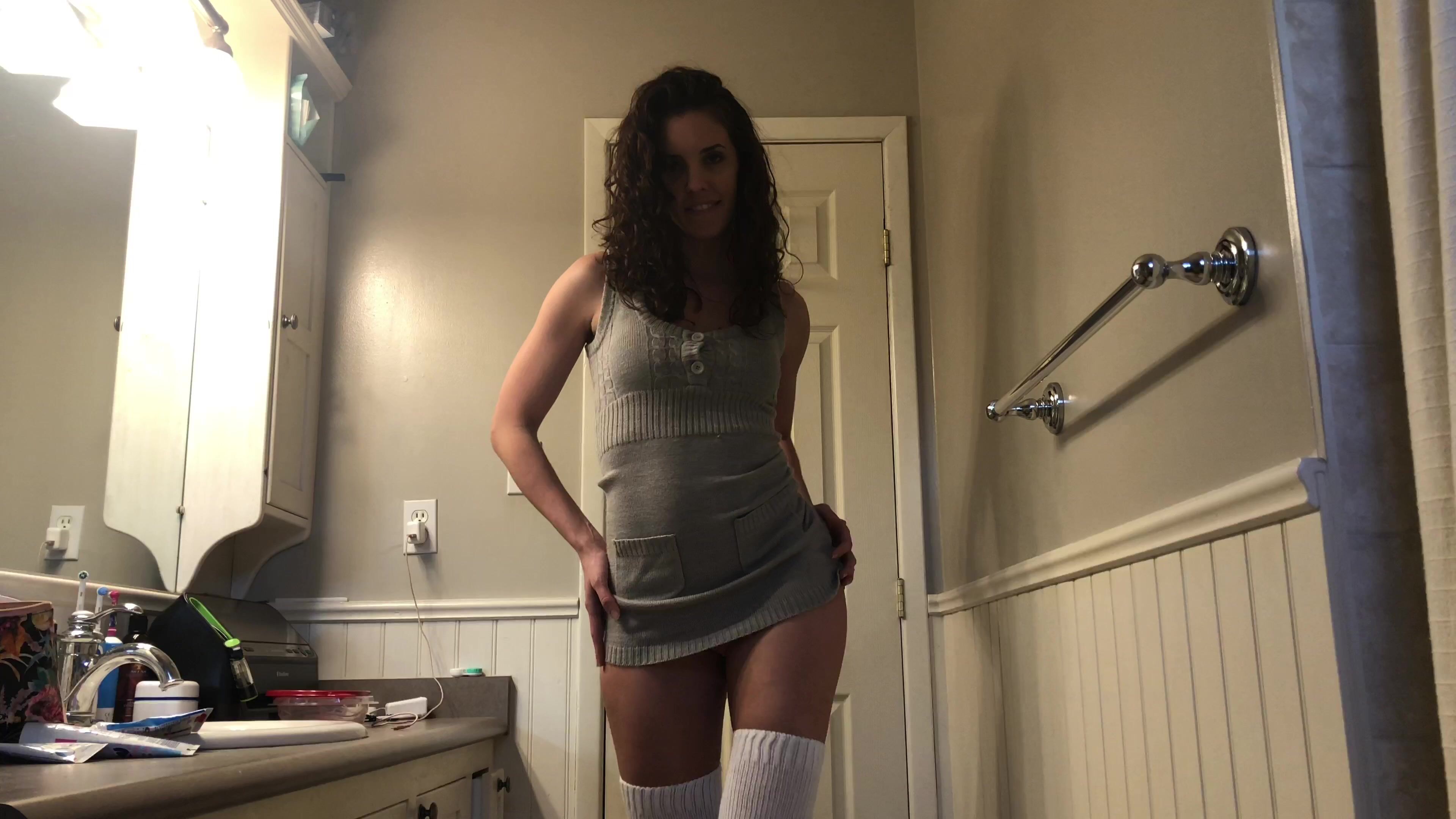 bizarropornos.com - Mini Grey Dress Package Lick